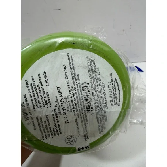 White Barn Eucalyptus Mint 3 Wick Scented Candle 14.5 oz Green Jar New Gift Wrap - Picture 4 of 5